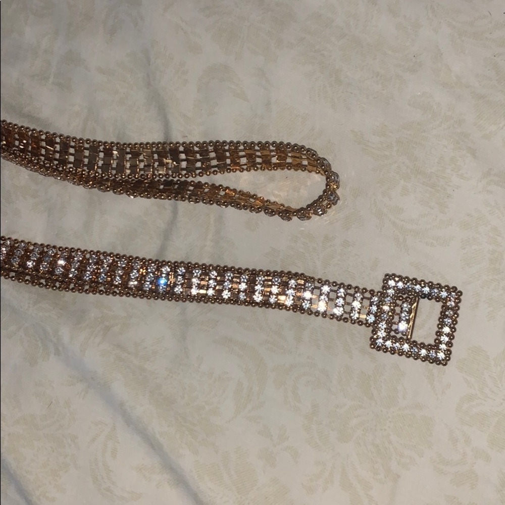 New gold sparkly belt!
